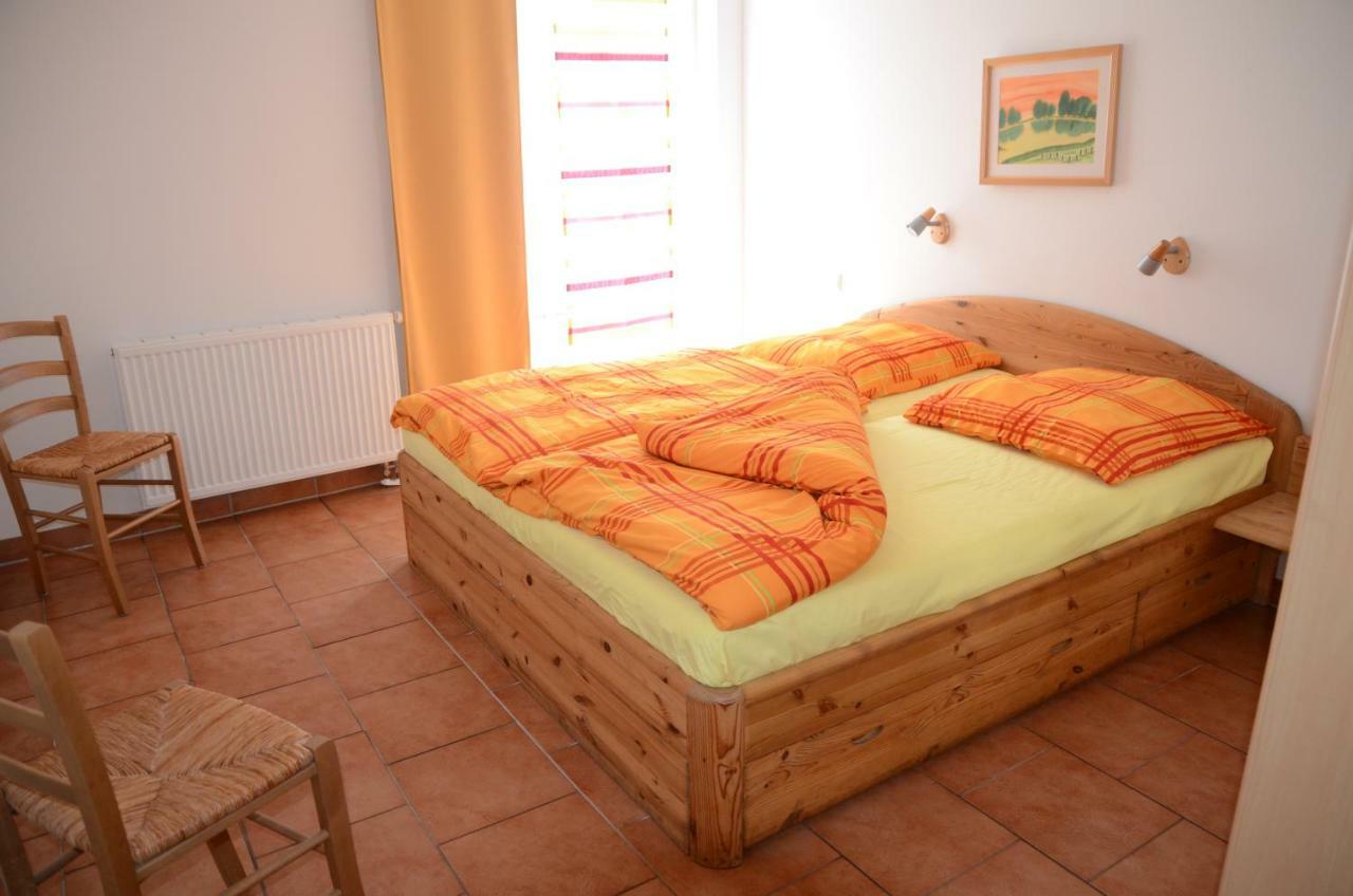 Ferienresidenz Am Strom Apartment Rostock Bagian luar foto
